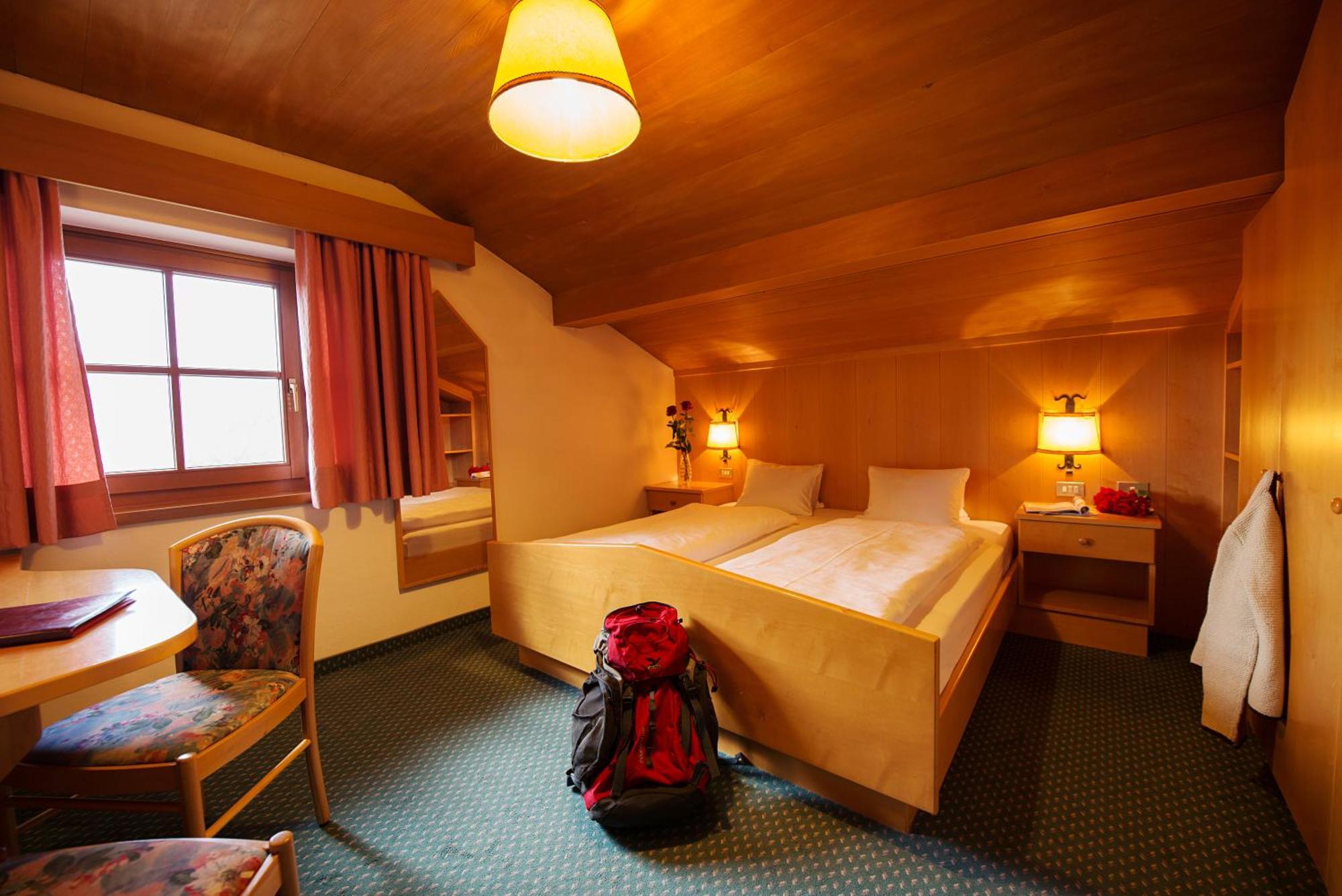 Hotel Garni Doris Castelrotto Δωμάτιο φωτογραφία