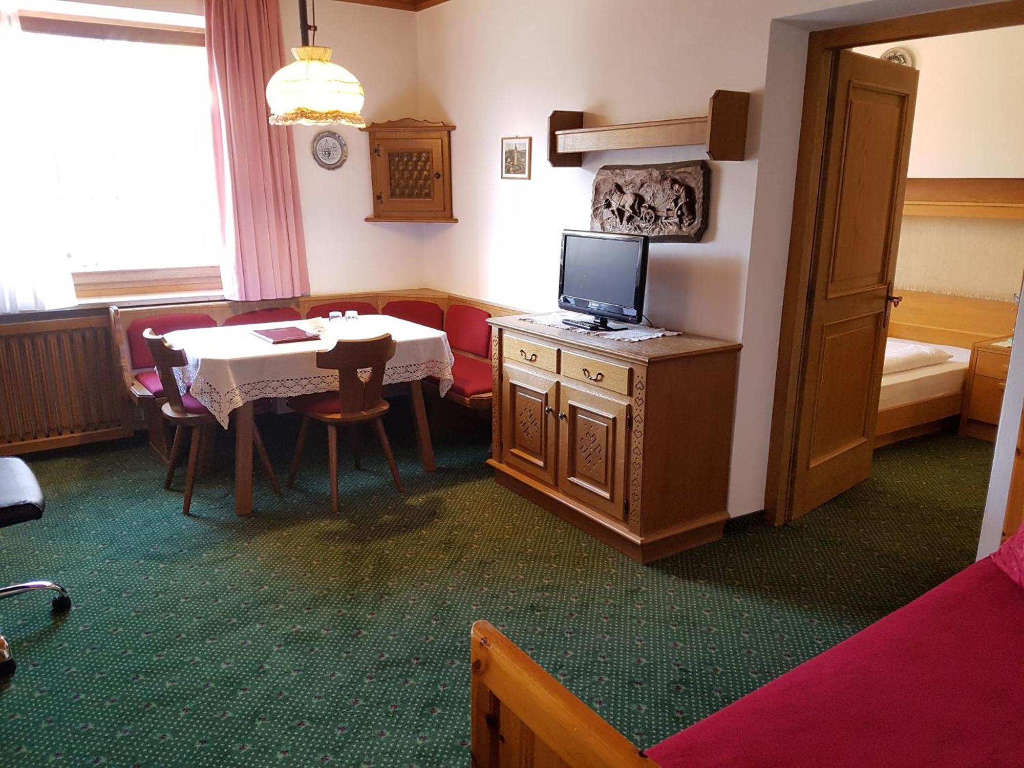 Hotel Garni Doris Castelrotto Δωμάτιο φωτογραφία